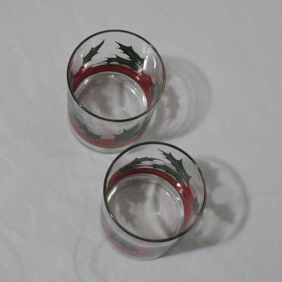 Set Of 2 Holly Christmas Glasses - Picture 4 of 7
